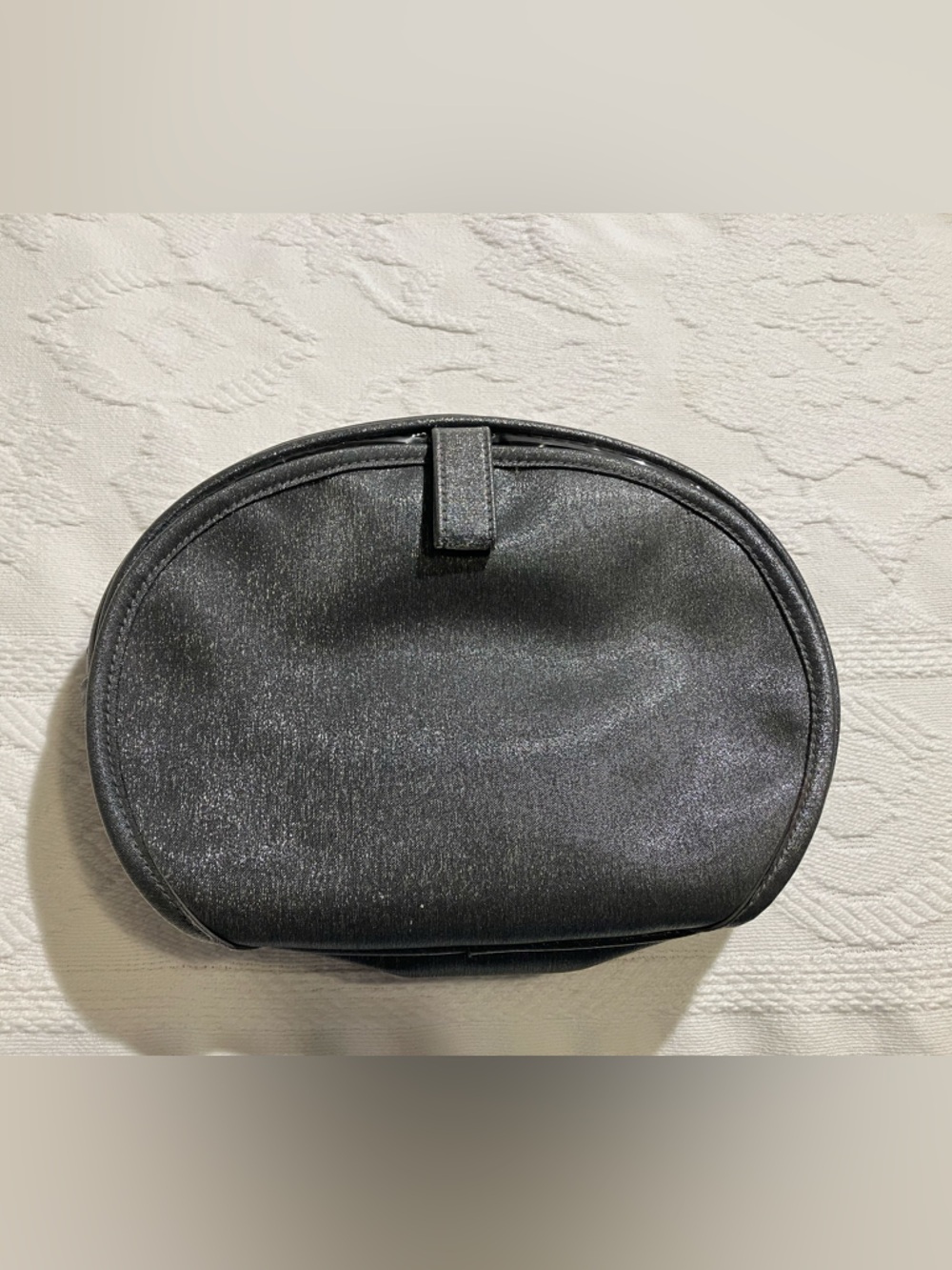Oval Cosmetic Pouch